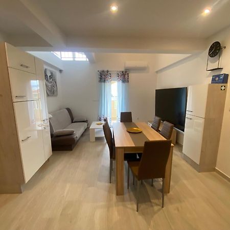 Apartmani Spaija Kaštela Extérieur photo