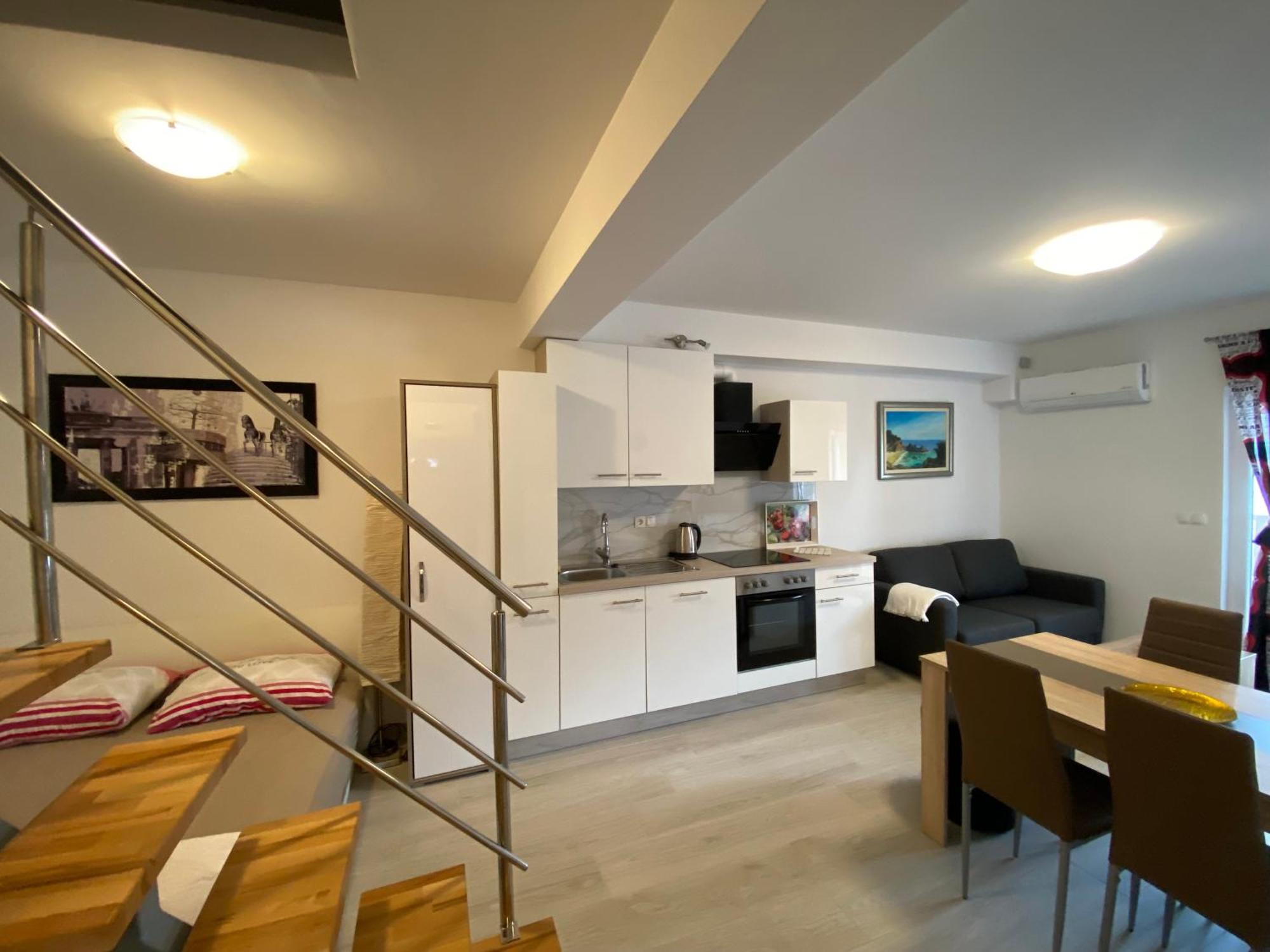 Apartmani Spaija Kaštela Extérieur photo